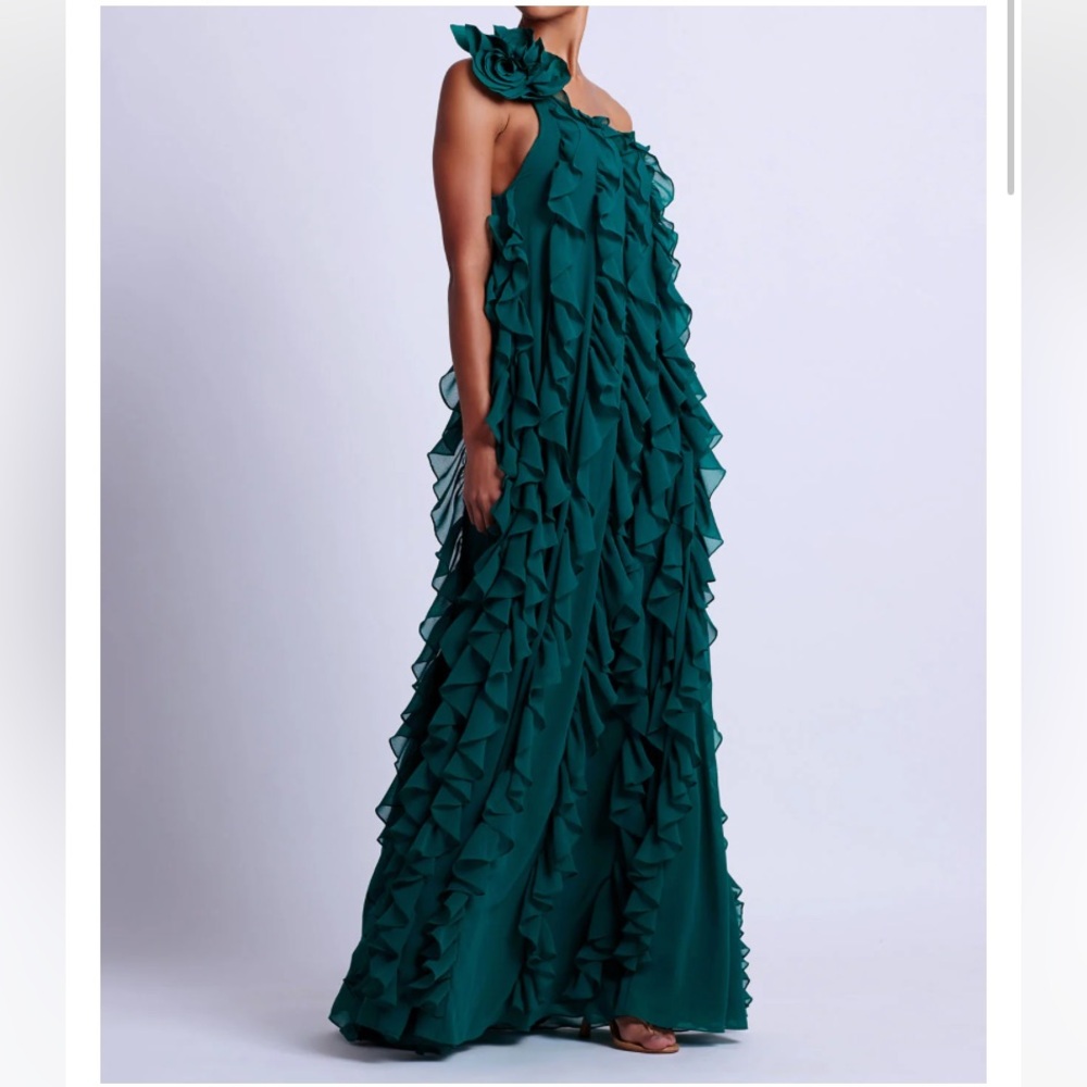 Last time ✨ PatBo Rosette one Shoulder Ruffle Gown